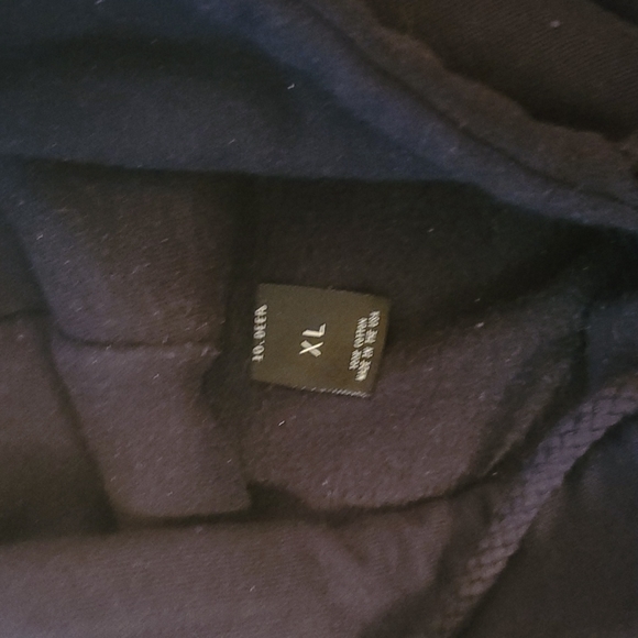 10.Deep hoodie - Picture 4 of 4